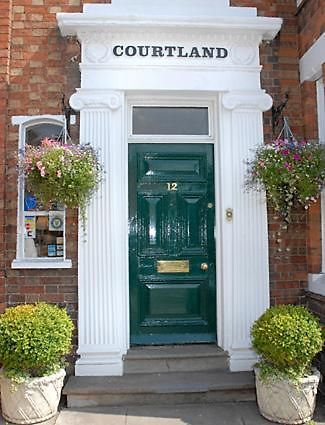 Courtland Hotel Stratford-upon-Avon Buitenkant foto