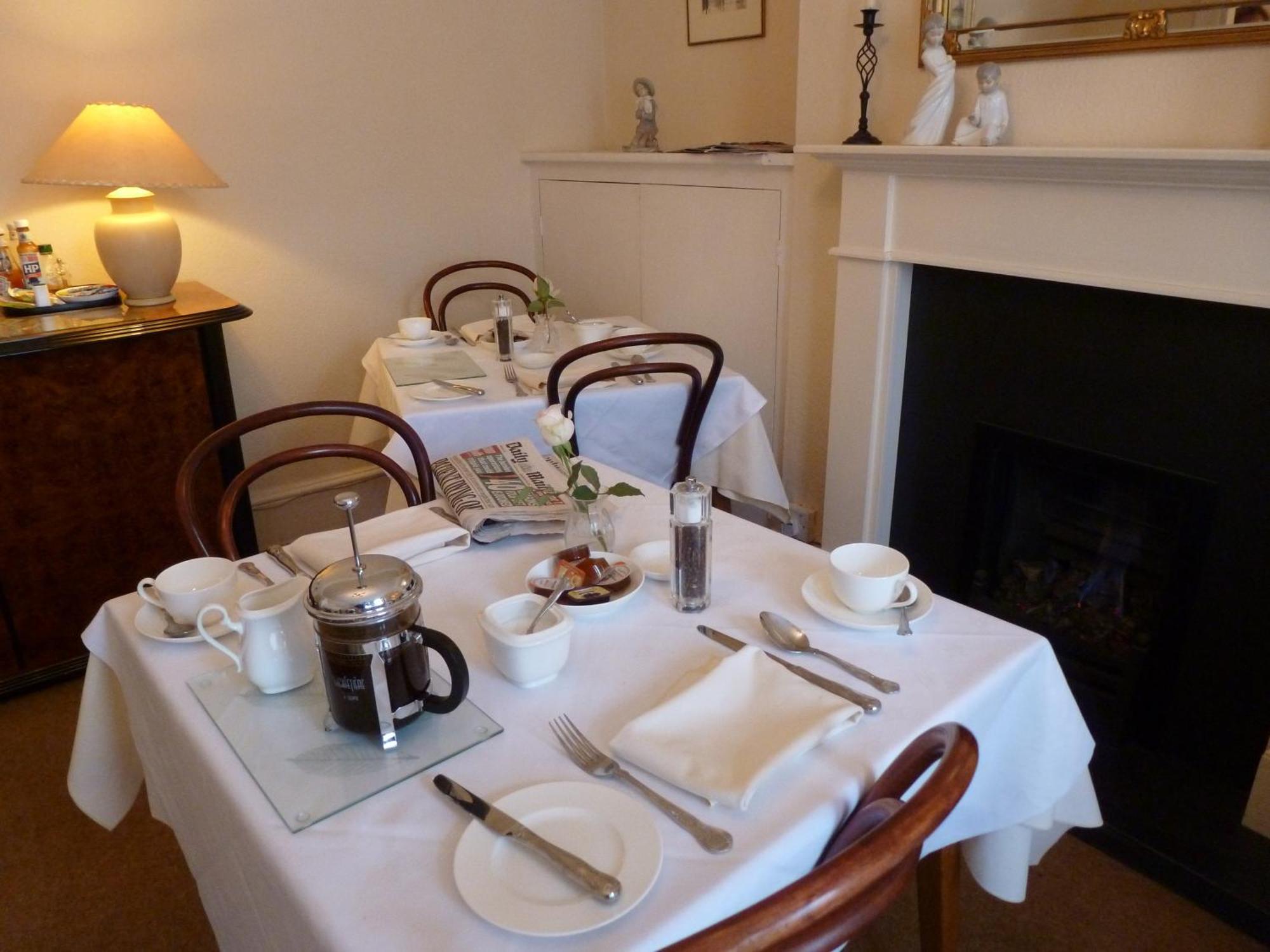 Courtland Hotel Stratford-upon-Avon Buitenkant foto