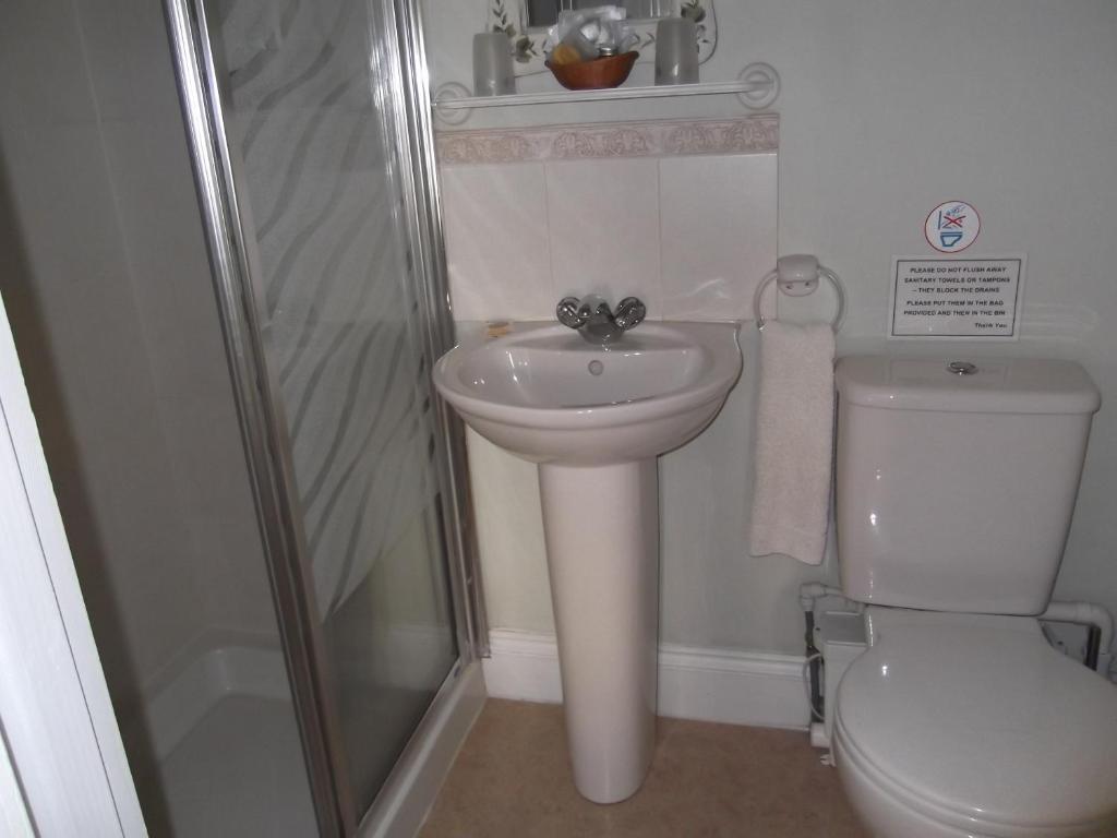 Courtland Hotel Stratford-upon-Avon Kamer foto