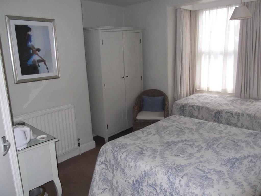 Courtland Hotel Stratford-upon-Avon Buitenkant foto